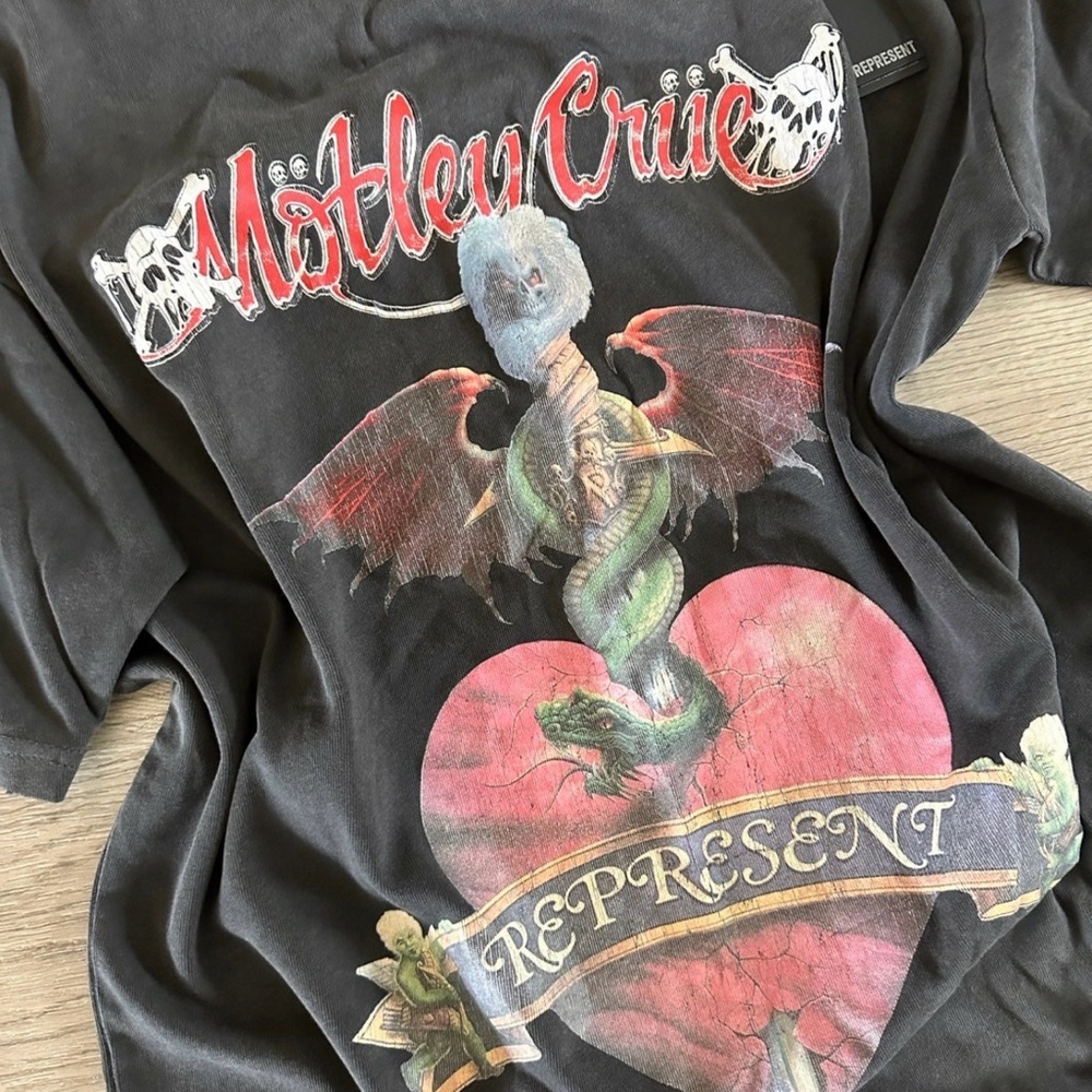 Represent Motley Crue Graphic Tee